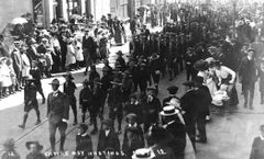 Boy-Scouts-Empire-Day-Parade-1912.